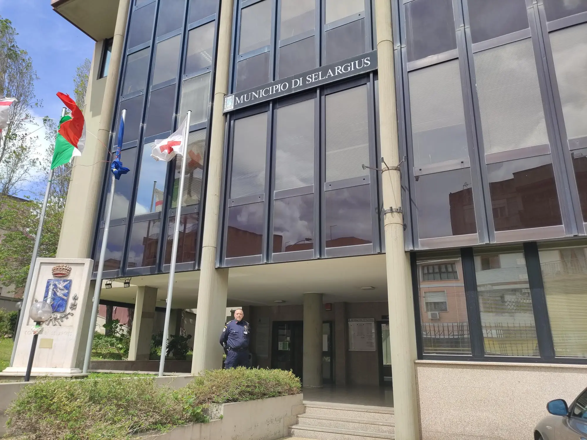 AREA 04 -  AFFARI GENERALI E LEGALI - URP - ECONOMATO - CULTURA - TURISMO E PUBBLICA ISTRUZIONE